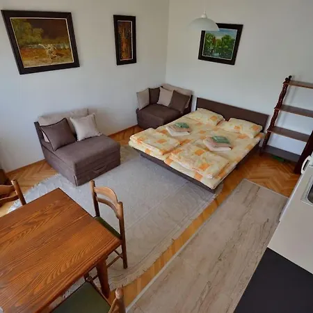 Sub Arce Appartamento Ohrid